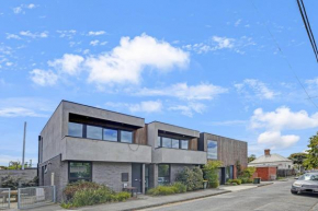Contemporary Central Brunswick 2-Story Townhouse*